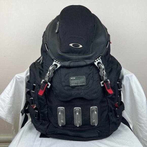 Oakley Kitchen Sink Backpack One Size - Picture 1 of 8
